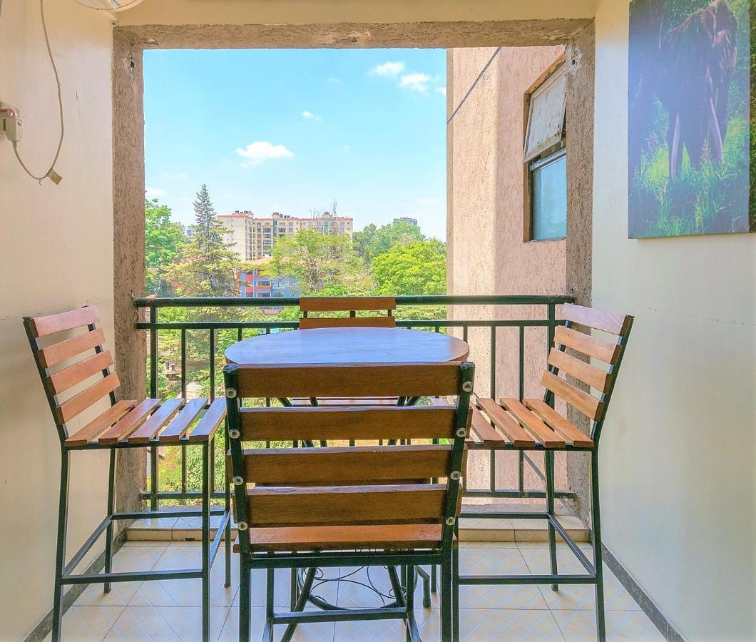 Tropical Themed 3Br And Dsq Apartment Nairobi Exterior photo